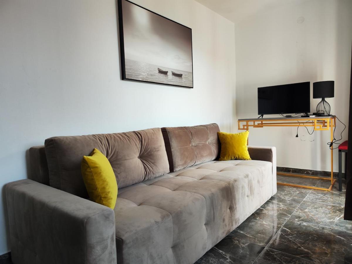 Apartments Orhidelia Njivice Eksteriør bilde