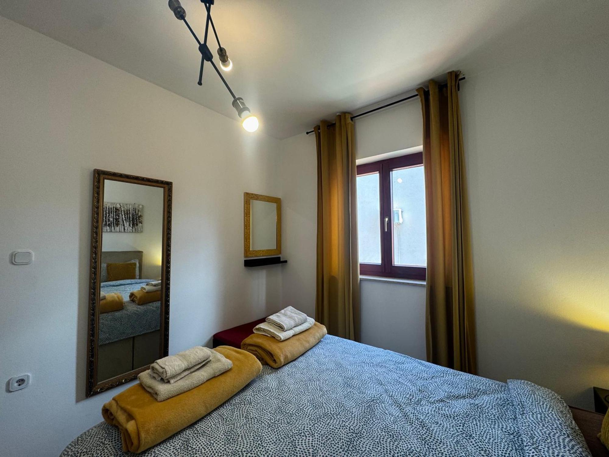 Apartments Orhidelia Njivice Eksteriør bilde