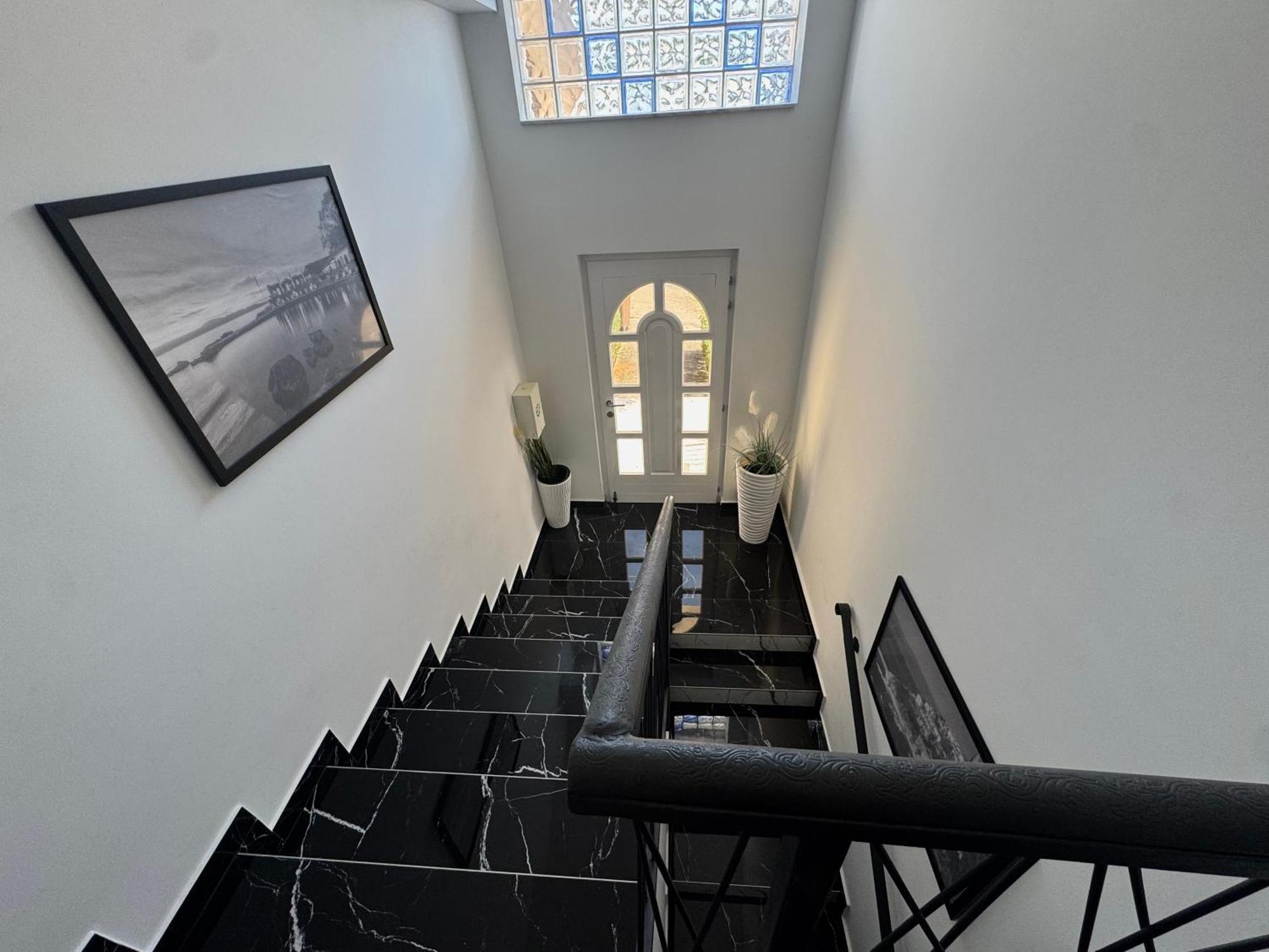 Apartments Orhidelia Njivice Eksteriør bilde